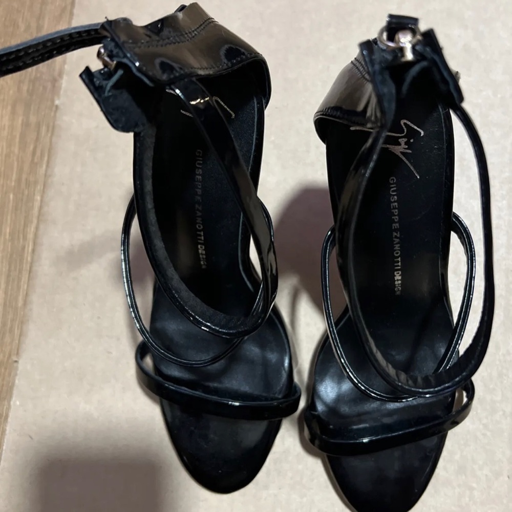 Giuseppe Zanotti Harmony - Black Velvet, Size 38